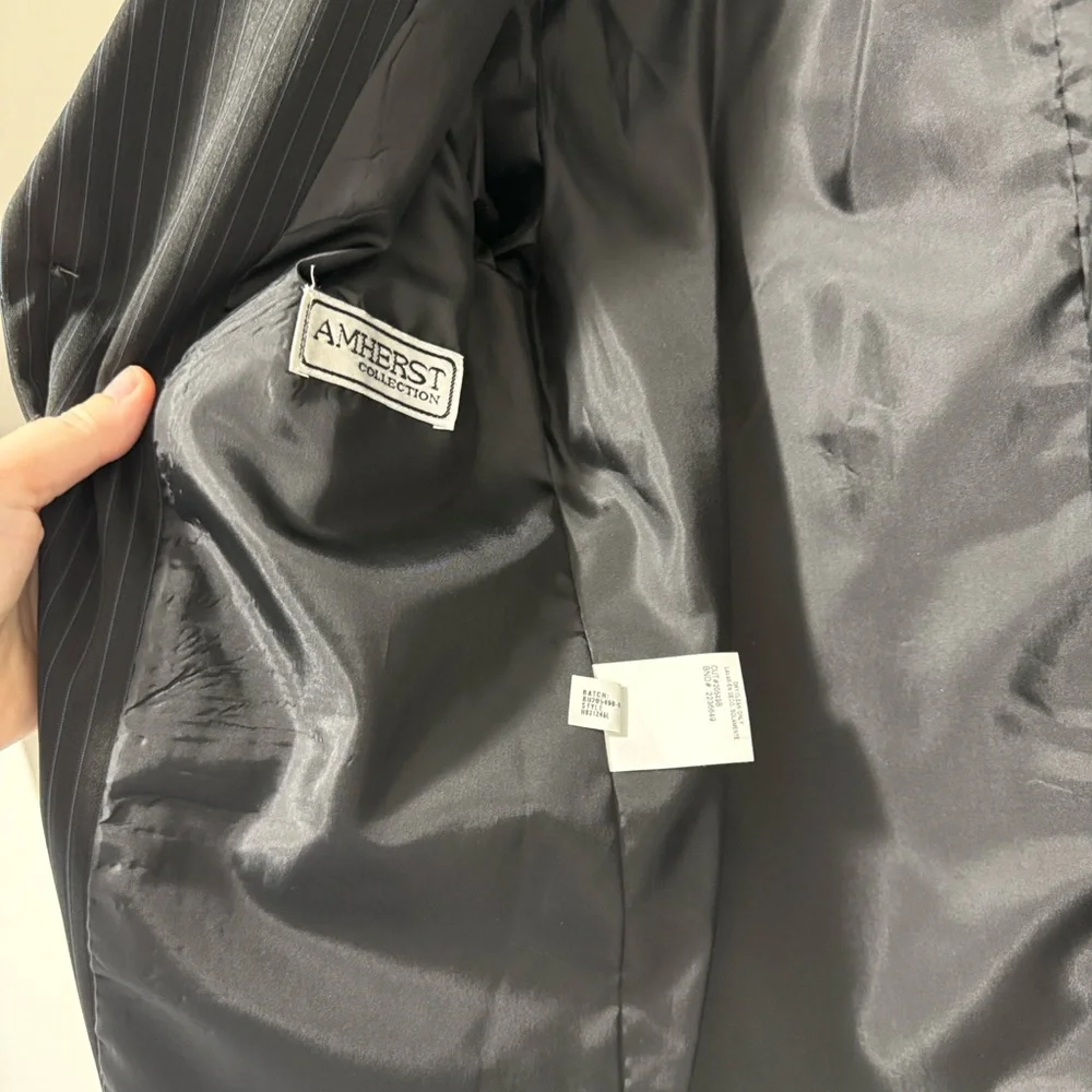 Boys Black Pinstripe Suit, Turquoise Shirt & Tie, Size 14 – Complete Set - Picture 8 of 13